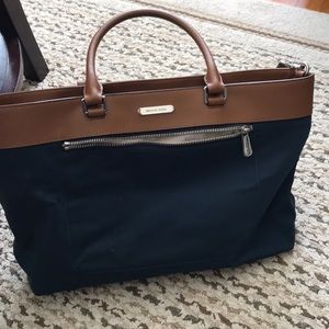 Micheal Kors bag
